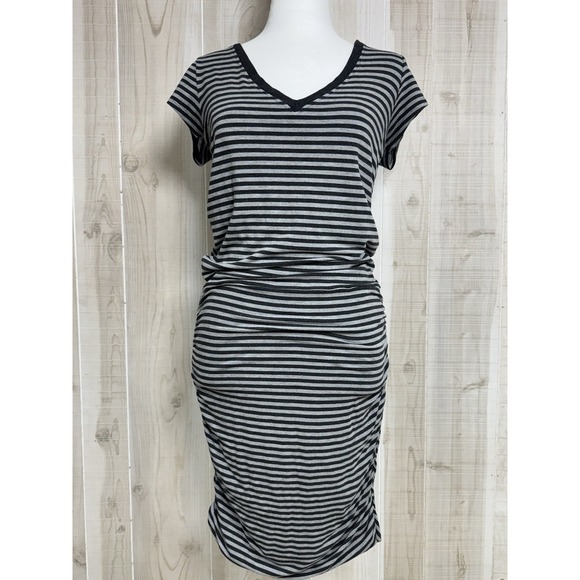 Athleta Dresses & Skirts - Athleta Women's Striped Tee Dress in Charcoal Heather Size Small #983209
